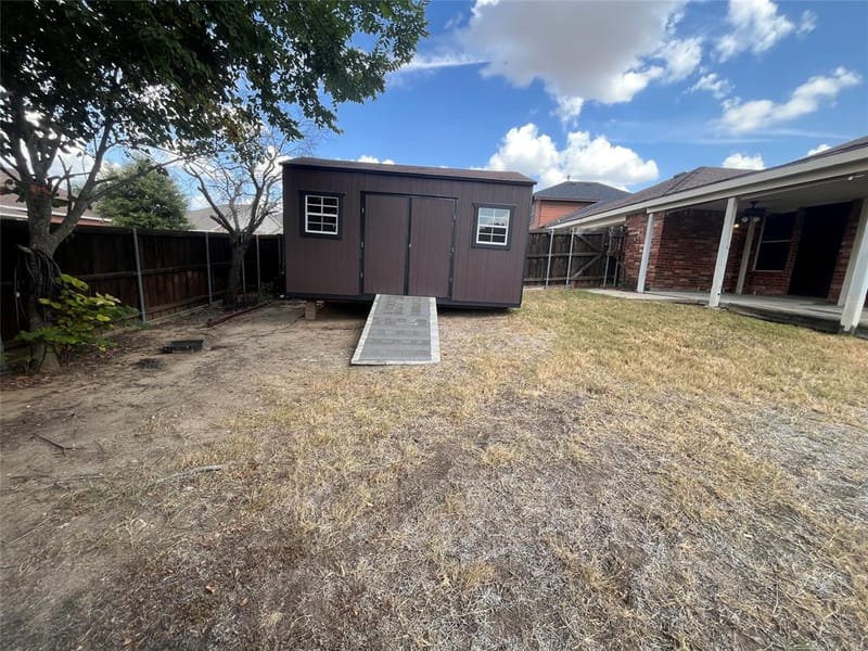 615 Magnolia, Glenn Heights TX 75154 - Photo 24