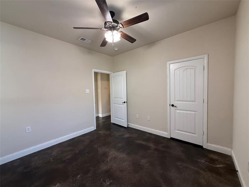 402 W Avenue C, Waxahachie TX 75165 - Photo 22