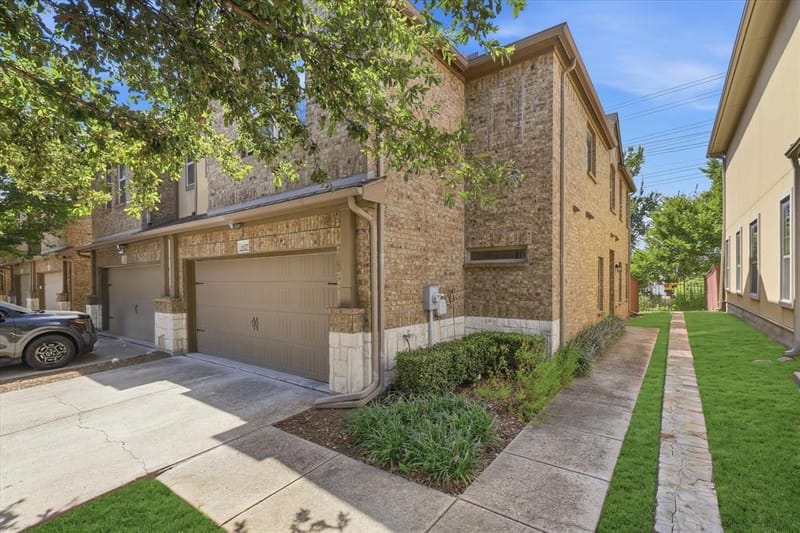 6529 Rutherford Road, Plano TX 75023 - Photo 3