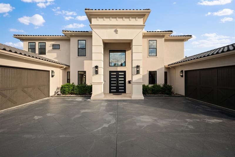 1121 Excalibur Boulevard, Lewisville TX 75056 - Photo 7