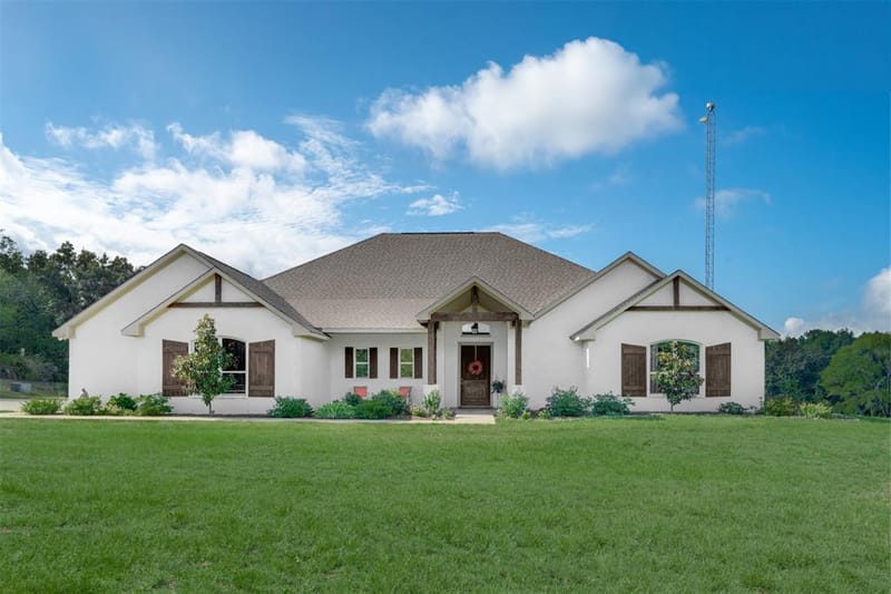 16045 County Road 1130, Flint TX 75762