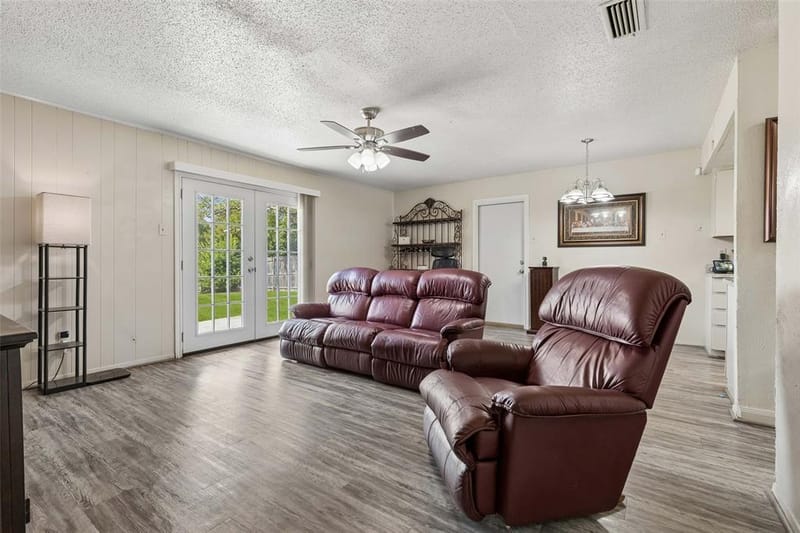 910 Quebec Drive, Garland TX 75040 - Photo 8