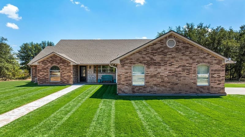 4865 Compass Way, Bluff Dale TX 76433 - Photo 3