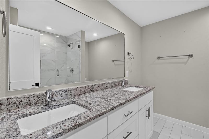 1214 E Waco Avenue, Dallas TX 75216 - Photo 14