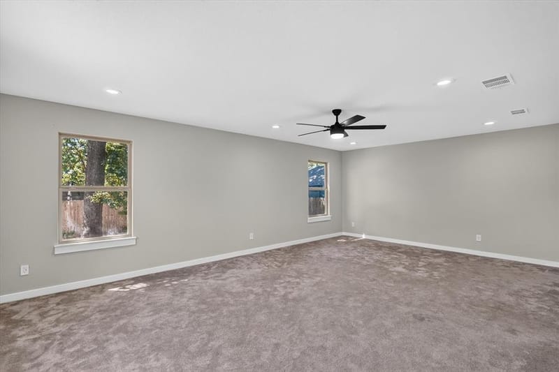 1214 E Waco Avenue, Dallas TX 75216 - Photo 11