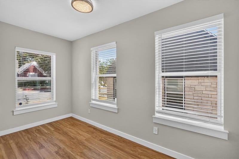1214 E Waco Avenue, Dallas TX 75216 - Photo 21
