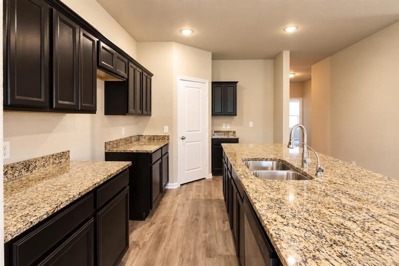 2308 Agate, Glenn Heights TX 75154 - Photo 8