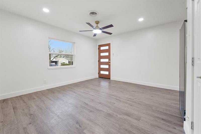 2655 Larry Drive, Dallas TX 75228 - Photo 3