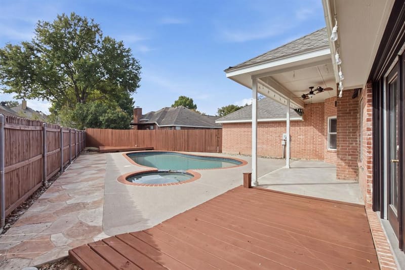 405 Montreal Drive, Hurst TX 76054 - Photo 29