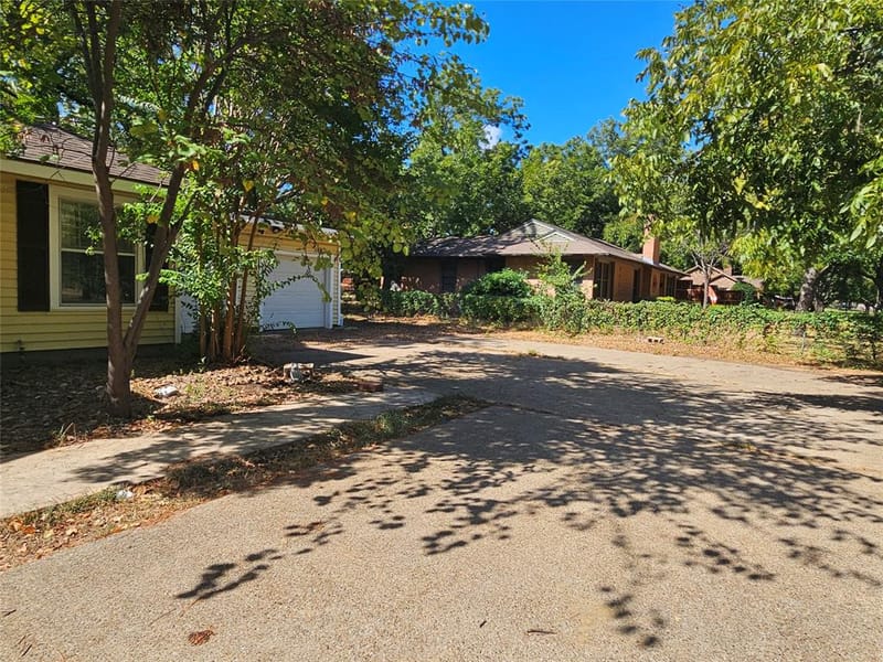 1312 W Park Row Drive, Arlington TX 76013 - Photo 23