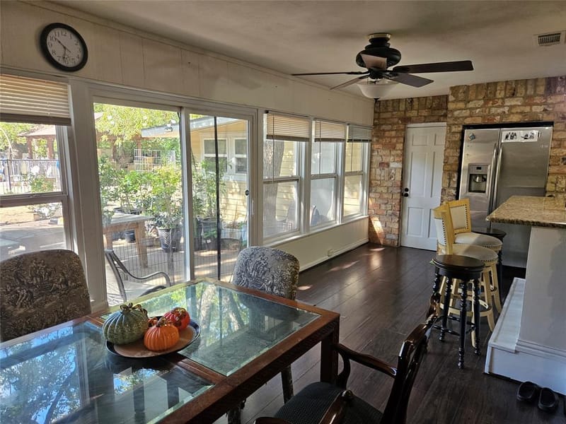 1312 W Park Row Drive, Arlington TX 76013 - Photo 9