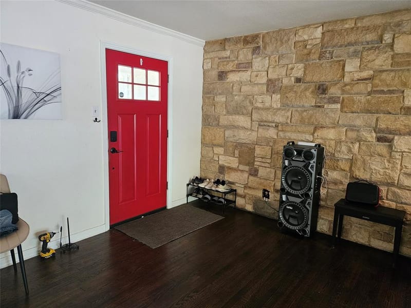 1312 W Park Row Drive, Arlington TX 76013 - Photo 4
