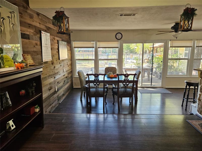 1312 W Park Row Drive, Arlington TX 76013 - Photo 8