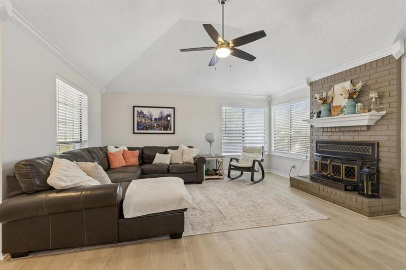 7808 Cornell Drive, Rowlett TX 75088 - Photo 3