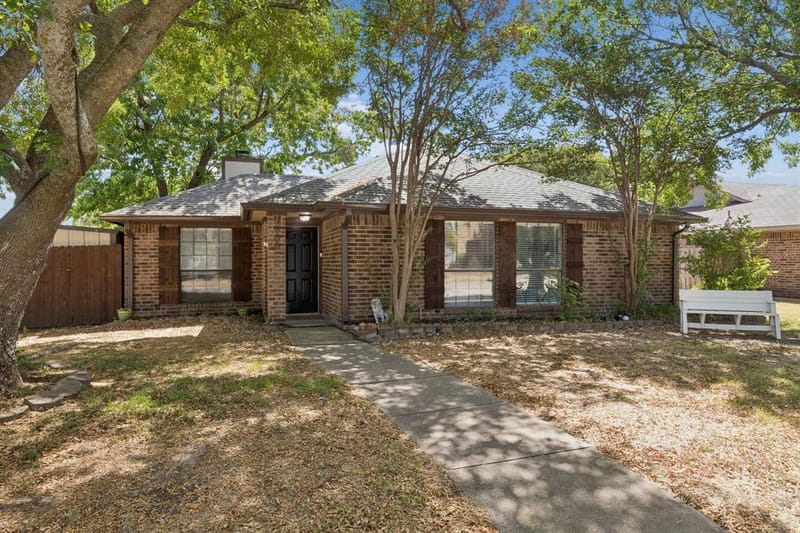 7808 Cornell Drive, Rowlett TX 75088