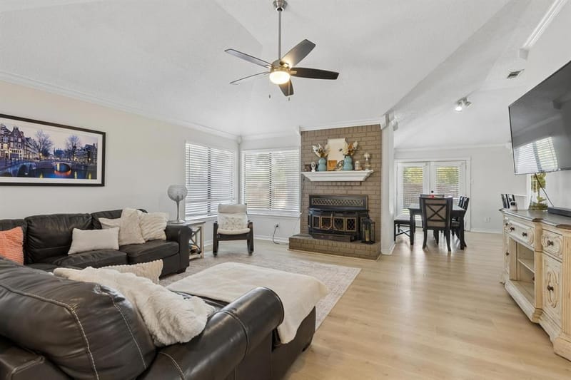 7808 Cornell Drive, Rowlett TX 75088 - Photo 5