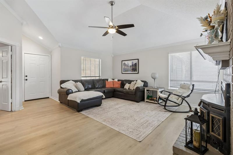 7808 Cornell Drive, Rowlett TX 75088 - Photo 4