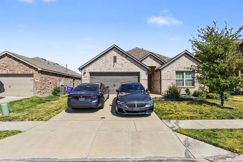 1817 Elderberry Street, Royse City TX 75189