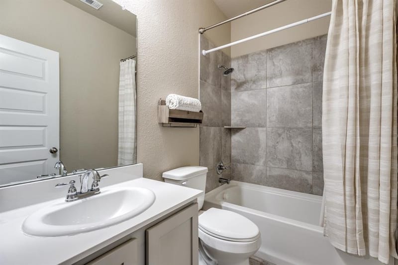 2800 Lakeside Drive, Aubrey TX 76227 - Photo 27