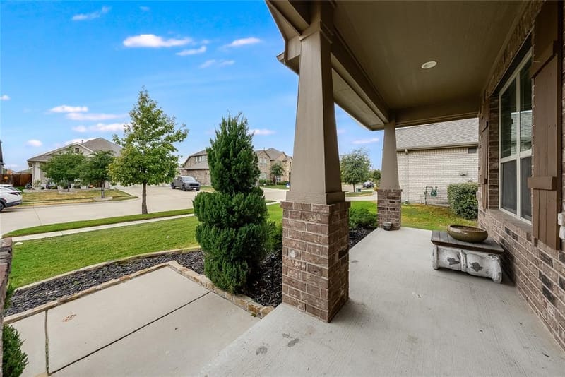 2800 Lakeside Drive, Aubrey TX 76227 - Photo 2