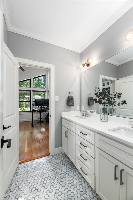 8715 Forest Hills Boulevard, Dallas TX 75218 - Photo 19