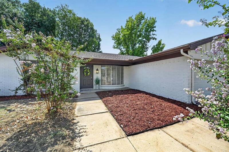 1904 Briar Meadow Drive, Arlington TX 76014 - Photo 35