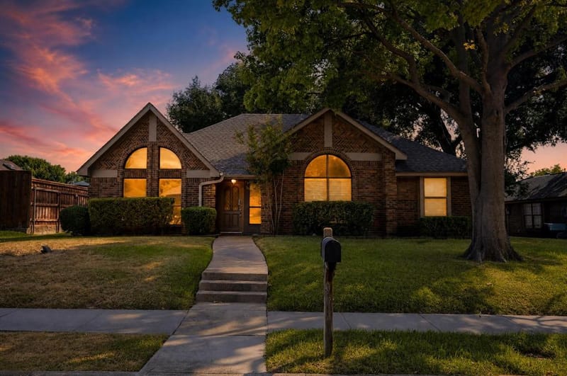 2120 Springwood, Carrollton TX 75006