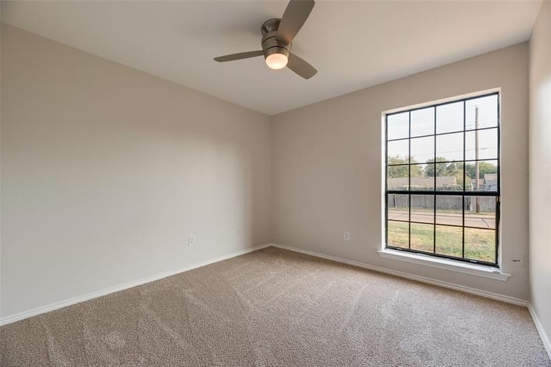 2525 W Oakdale Road, Irving TX 75060 - Photo 15