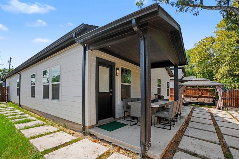 511 Woodbine Avenue, Dallas TX 75203 - Photo 7