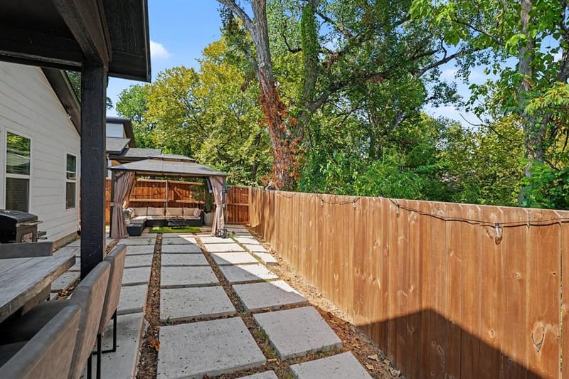 511 Woodbine Avenue, Dallas TX 75203 - Photo 32