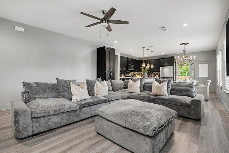 511 Woodbine Avenue, Dallas TX 75203 - Photo 4