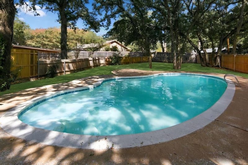 508 Oak Park Drive, Hurst TX 76053 - Photo 40