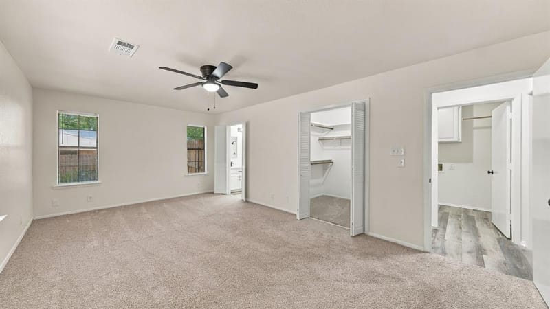1209 Spanish Moss Drive, Granbury TX 76048 - Photo 22