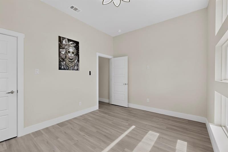 1717 Pear Street, Dallas TX 75215 - Photo 20