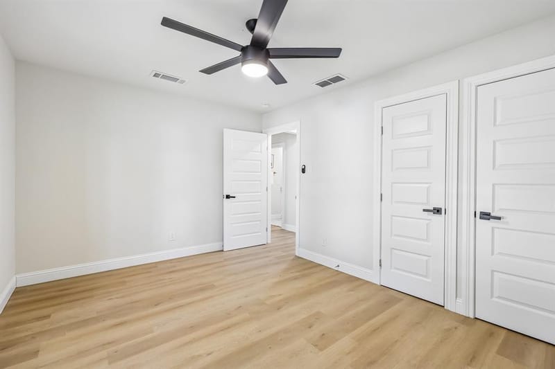 9008 Flicker Lane, Dallas TX 75238 - Photo 26