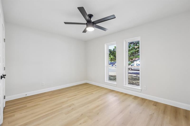 9008 Flicker Lane, Dallas TX 75238 - Photo 25