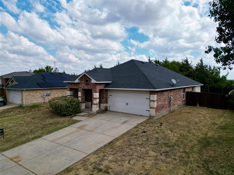 1408 Evergreen Street, Royse City TX 75189 - Photo 2