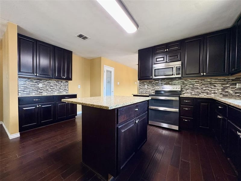 1408 Evergreen Street, Royse City TX 75189 - Photo 7