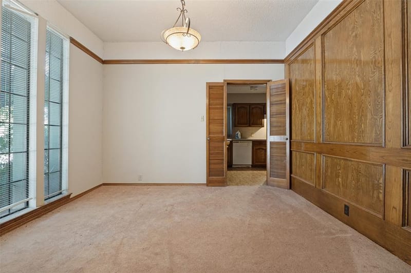 1901 Wedgewood Drive, Grand Prairie TX 75050 - Photo 9
