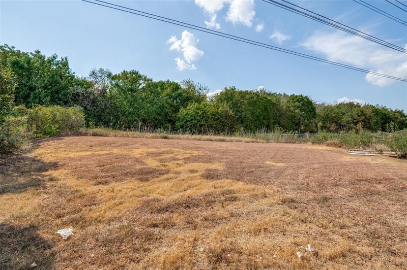 1901 Wedgewood Drive, Grand Prairie TX 75050 - Photo 24