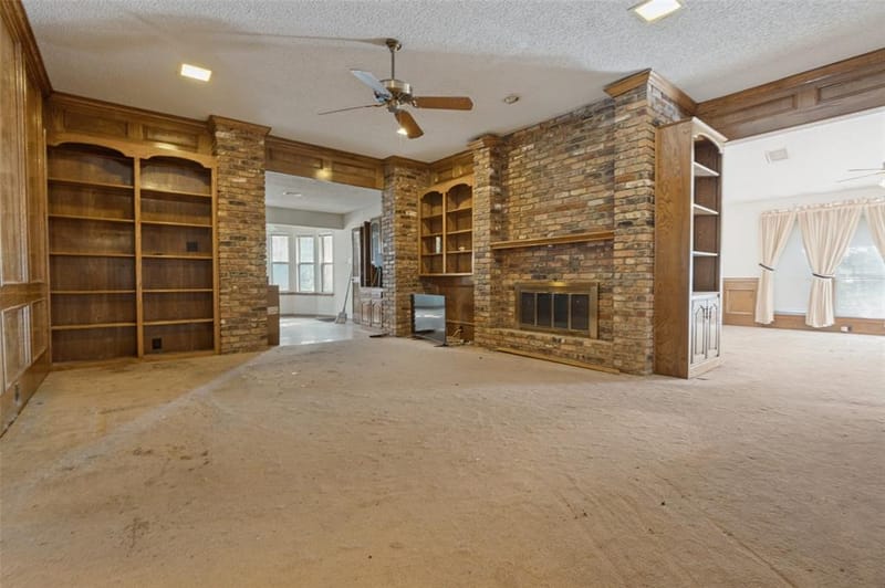 1901 Wedgewood Drive, Grand Prairie TX 75050 - Photo 4