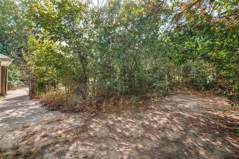 1901 Wedgewood Drive, Grand Prairie TX 75050 - Photo 21