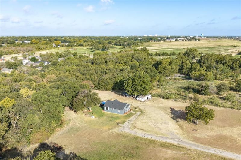 1207 N Interstate Highway 45, Ennis TX 75119 - Photo 6