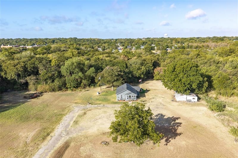 1207 N Interstate Highway 45, Ennis TX 75119 - Photo 12