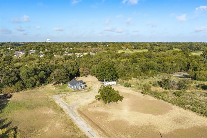 1207 N Interstate Highway 45, Ennis TX 75119 - Photo 3