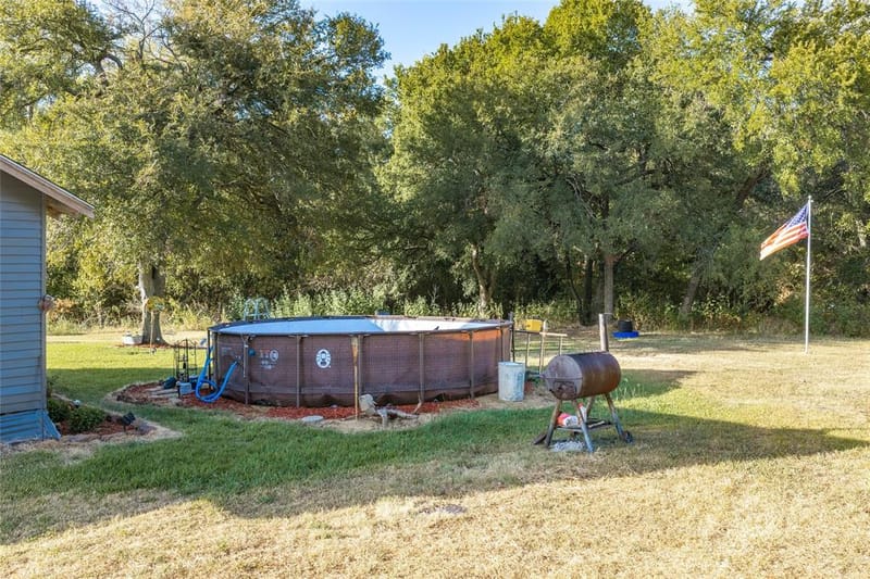 1207 N Interstate Highway 45, Ennis TX 75119 - Photo 31