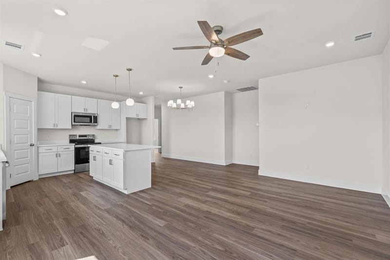 3631 Raintree Trail, Granbury TX 76048 - Photo 17