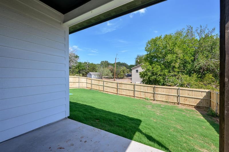 3631 Raintree Trail, Granbury TX 76048 - Photo 32