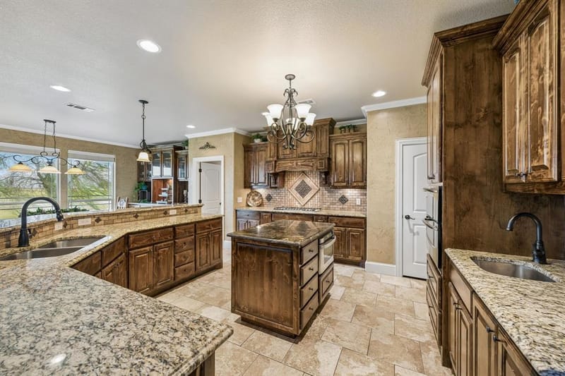 1397 County Road 338, Gainesville TX 76240 - Photo 12