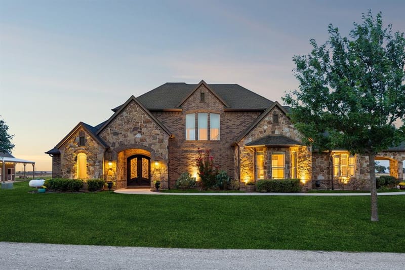 1397 County Road 338, Gainesville TX 76240